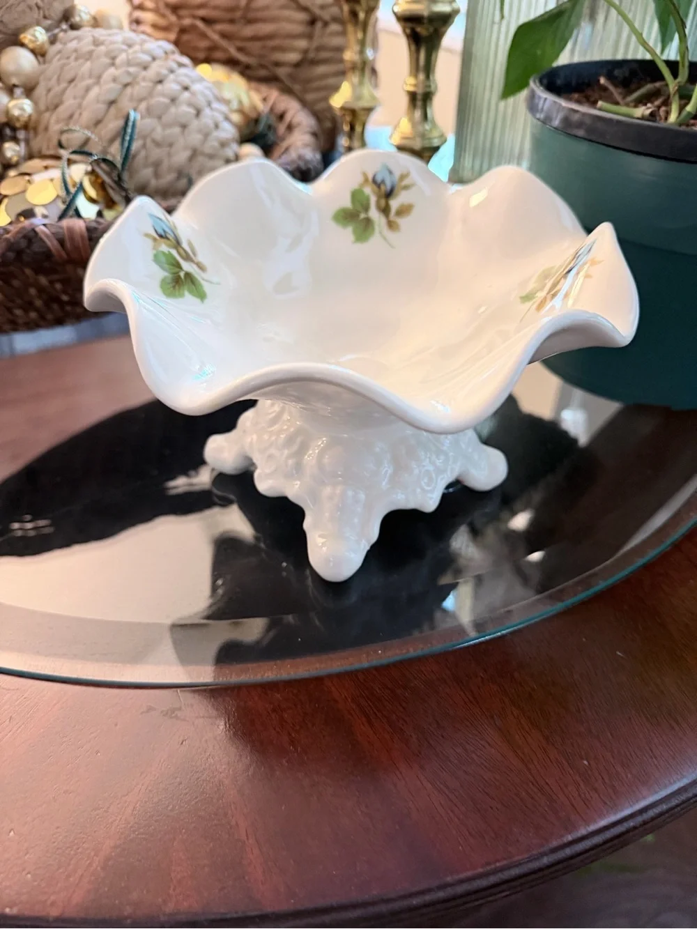 White Porcelain Scalloped Pedestal Bowl with Floral Accents